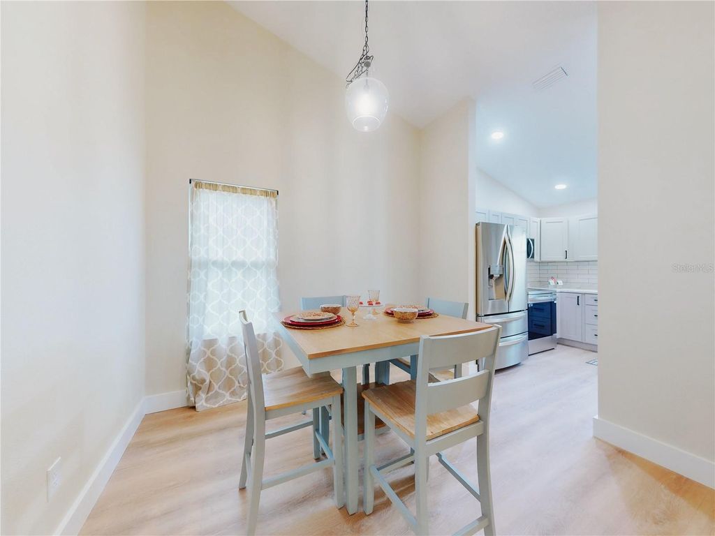 Image 7 of property listing at 804 SOFT PINE COURT, New Smyrna Beach, FL 32168