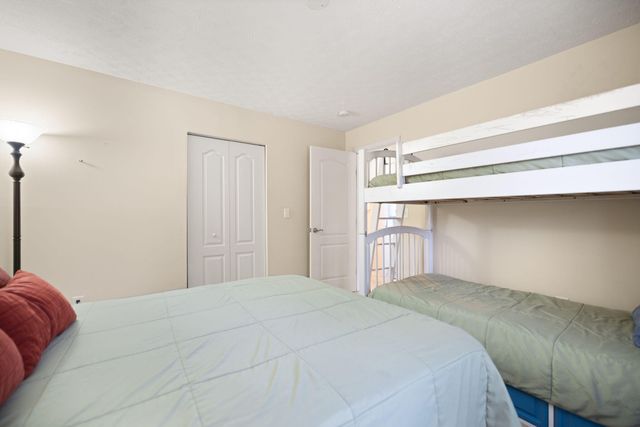21-2 Woodson Bend Resort 21-2, Bronston, KY 42518