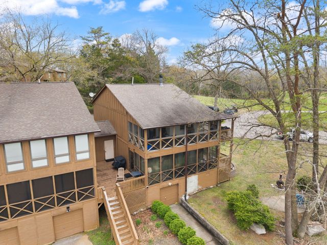 21-2 Woodson Bend Resort 21-2, Bronston, KY 42518