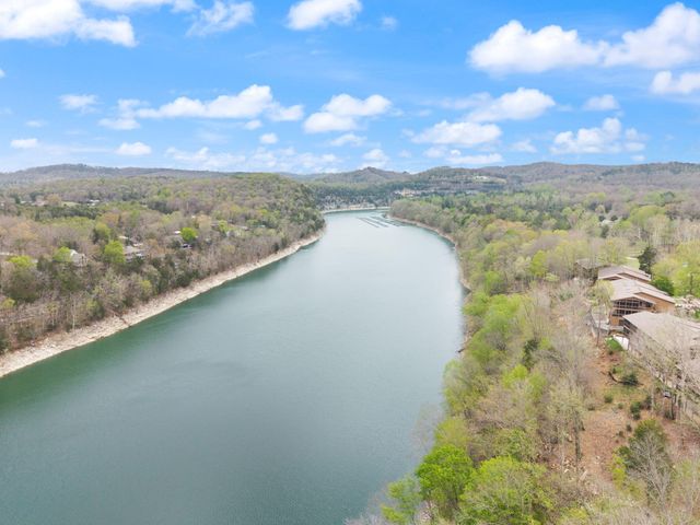 21-2 Woodson Bend Resort 21-2, Bronston, KY 42518