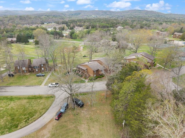 21-2 Woodson Bend Resort 21-2, Bronston, KY 42518