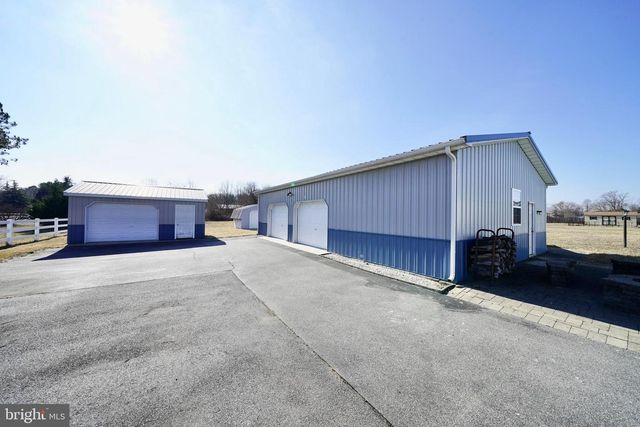 114 DICKENS LN, Felton, DE 19943