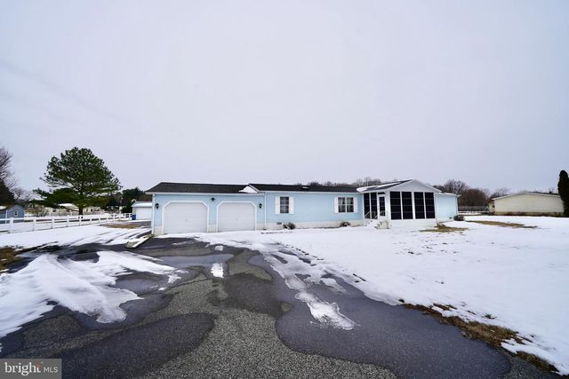 114 DICKENS LN, Felton, DE 19943