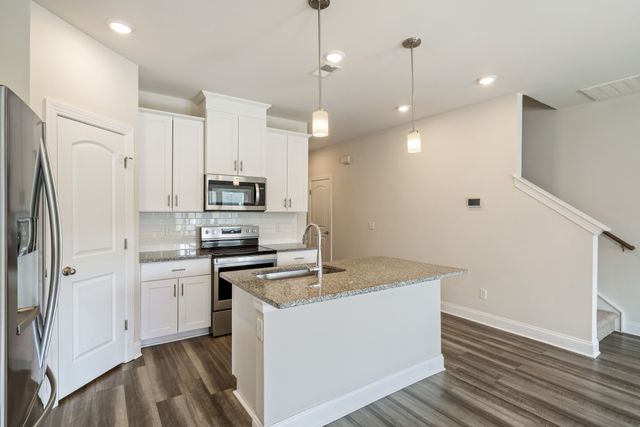 1329 Vilda Way, Lebanon, TN 37087