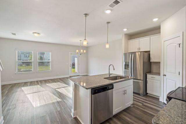 1329 Vilda Way, Lebanon, TN 37087