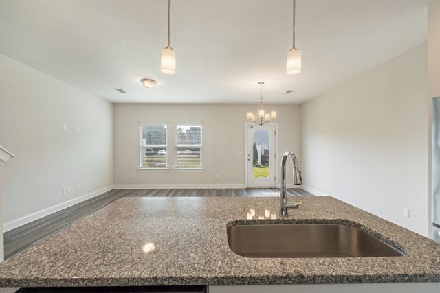 1329 Vilda Way, Lebanon, TN 37087