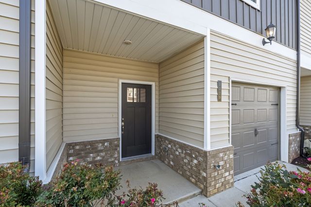 1329 Vilda Way, Lebanon, TN 37087