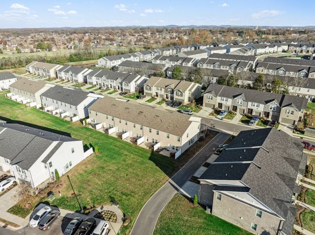 1329 Vilda Way, Lebanon, TN 37087