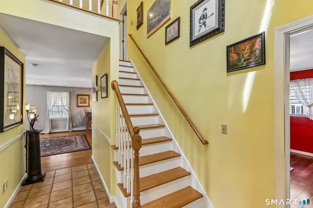 40 Erickson Road, New Milford, CT 06776