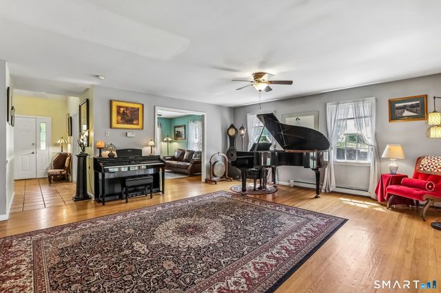 40 Erickson Road, New Milford, CT 06776