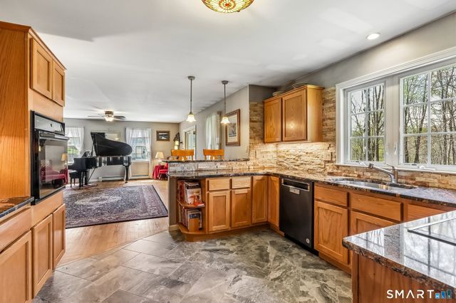 40 Erickson Road, New Milford, CT 06776