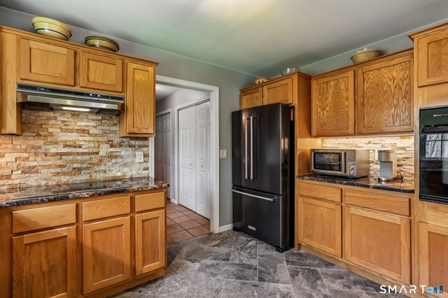 40 Erickson Road, New Milford, CT 06776