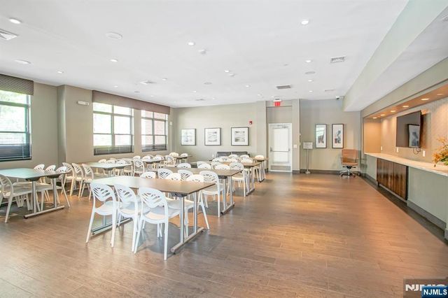 26 Ave At Port Imperial 112, West New York, NJ 07093