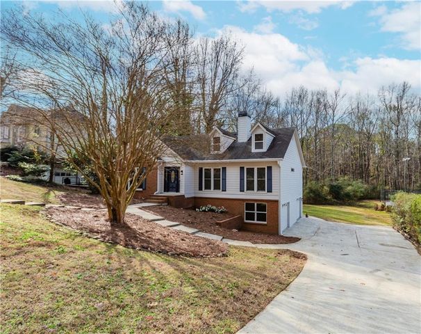 3083 Rock Creek Drive, Rex, GA 30273