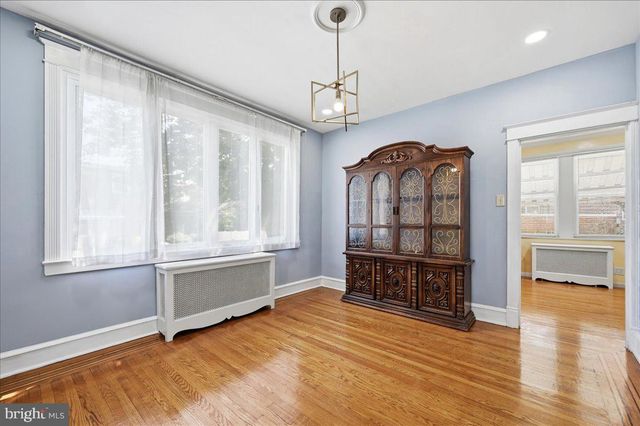 162 W ALBEMARLE AVE, Lansdowne, PA 19050