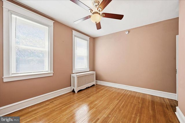 162 W ALBEMARLE AVE, Lansdowne, PA 19050