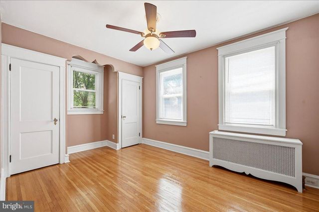 162 W ALBEMARLE AVE, Lansdowne, PA 19050