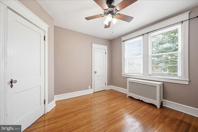162 W ALBEMARLE AVE, Lansdowne, PA 19050