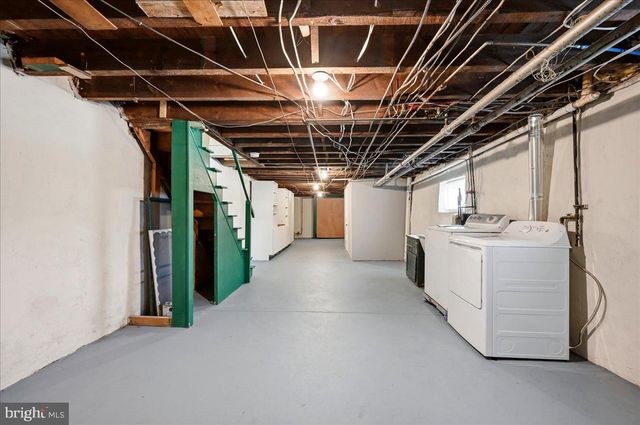 162 W ALBEMARLE AVE, Lansdowne, PA 19050