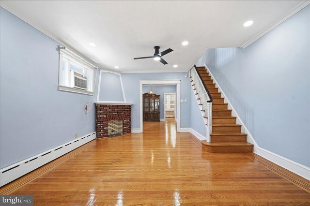 162 W ALBEMARLE AVE, Lansdowne, PA 19050