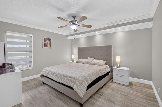18940 Stewart Circle 5, Boca Raton, FL 33496