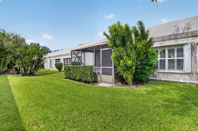 18940 Stewart Circle 5, Boca Raton, FL 33496