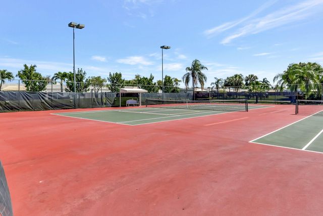 18940 Stewart Circle 5, Boca Raton, FL 33496
