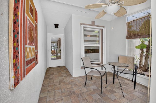 18940 Stewart Circle 5, Boca Raton, FL 33496