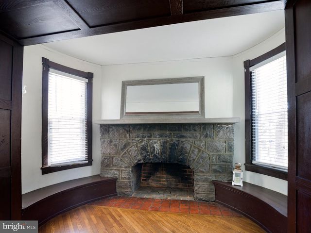 216 BLOOMINGDALE AVE, Wayne, PA 19087