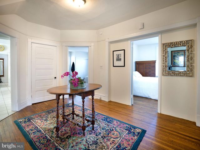 216 BLOOMINGDALE AVE, Wayne, PA 19087