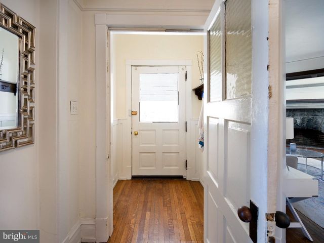 216 BLOOMINGDALE AVE, Wayne, PA 19087