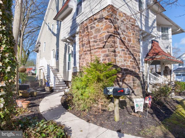 216 BLOOMINGDALE AVE, Wayne, PA 19087