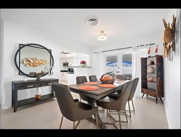 5040 NE 22ND Avenue, Lighthouse Point, FL 33064