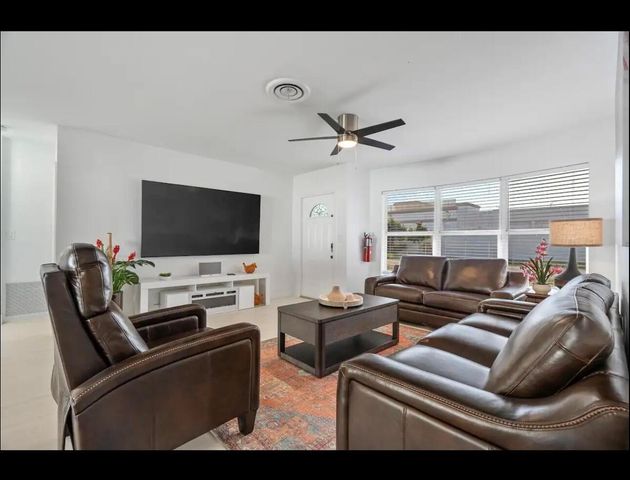 5040 NE 22ND Avenue, Lighthouse Point, FL 33064