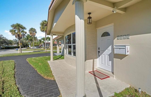 5040 NE 22ND Avenue, Lighthouse Point, FL 33064