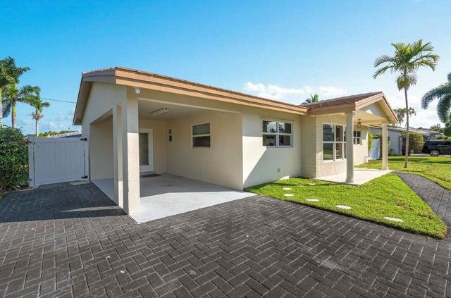 5040 NE 22ND Avenue, Lighthouse Point, FL 33064