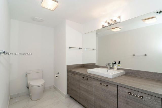 400 Sunny Isles Boulevard 919, Sunny Isles Beach, FL 33160