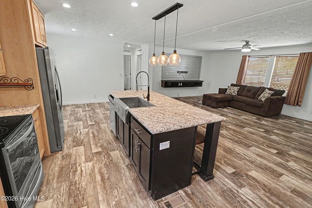 4772 Trace Court SE, Southport, NC 28461