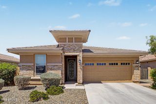 18748 W MEDLOCK Drive, Litchfield Park, AZ 85340