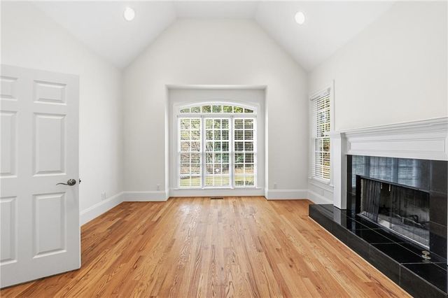 125 River North Circle, Sandy Springs, GA 30328