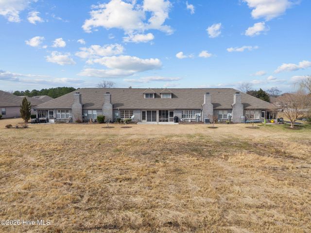 502b Castle Bay Drive, Hampstead, NC 28443