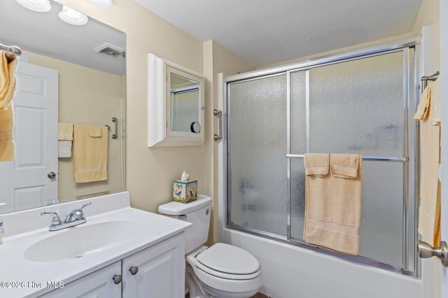 502b Castle Bay Drive, Hampstead, NC 28443