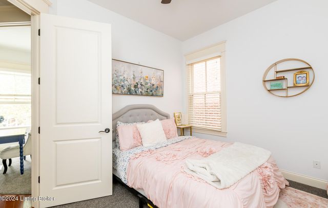 10723 Meeting St 201, Prospect, KY 40059