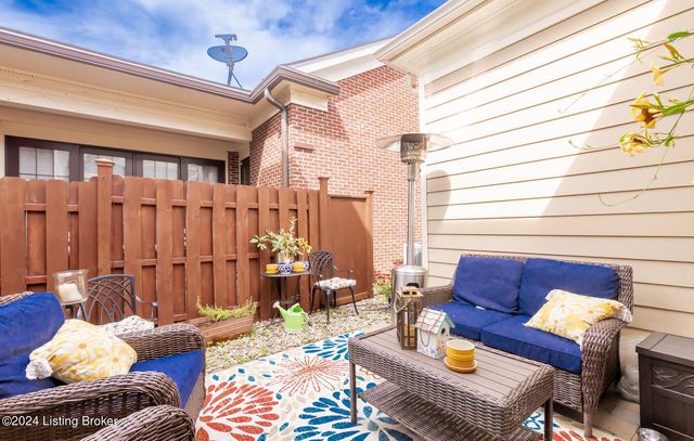 10723 Meeting St 201, Prospect, KY 40059