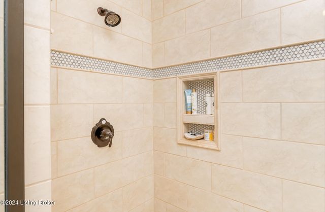 10723 Meeting St 201, Prospect, KY 40059