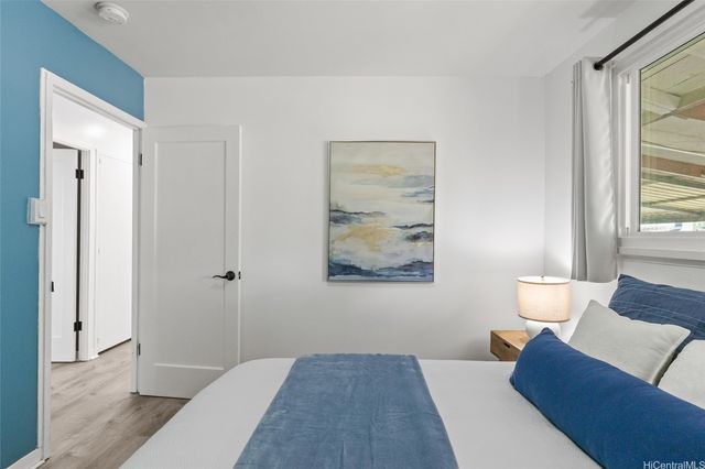 1277 Nanakai Street, Pearl City, HI 96782