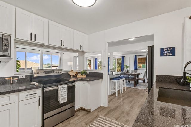 1277 Nanakai Street, Pearl City, HI 96782