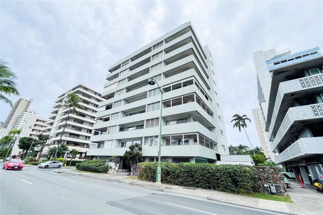 2015 Ala Wai Boulevard 2C, Honolulu, HI 96815