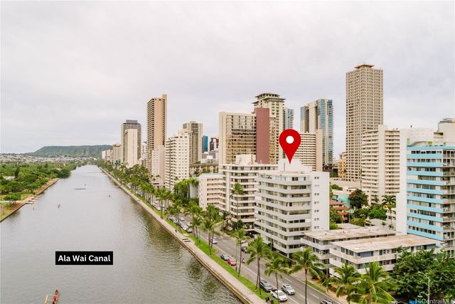 2015 Ala Wai Boulevard 2C, Honolulu, HI 96815