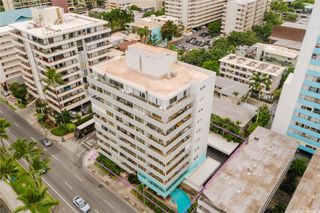 2015 Ala Wai Boulevard 2C, Honolulu, HI 96815